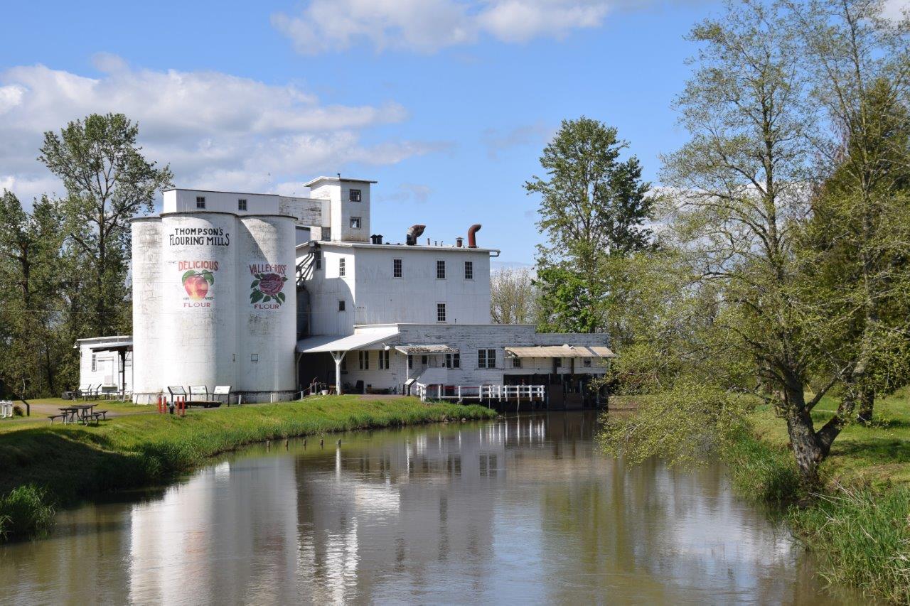 Albany, Oregon, Thompson Mills