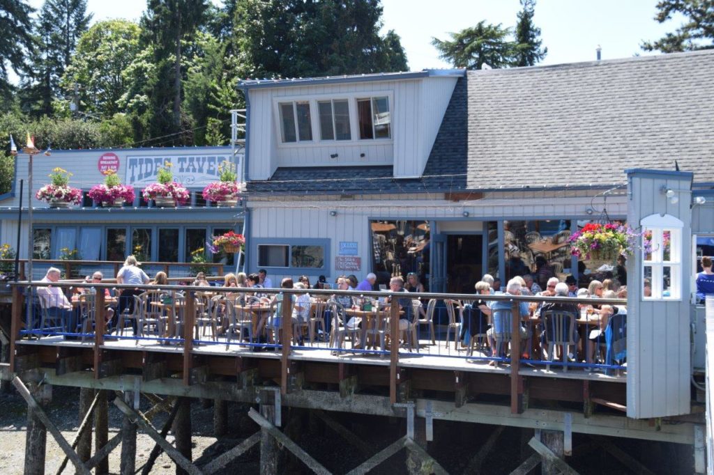 Gig Harbor Tides Tavern ConfettiTravelCafe