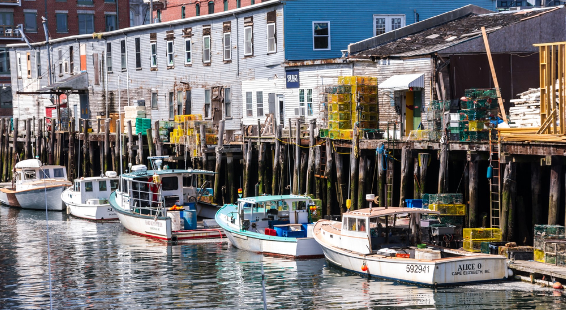 coastal cities for seafood lovers